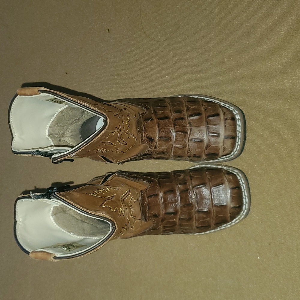 Boys Boots